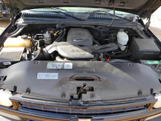 Photo 12 from auction – 2003 CHEVROLET SUBURBAN K with VIN 3GNFK16Z33G276938