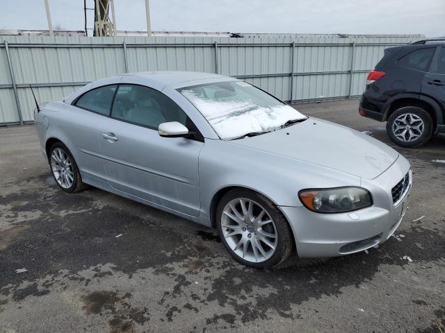 Photo 4 from auction – 2007 VOLVO C70 T5 with VIN YV1MC68267J012900