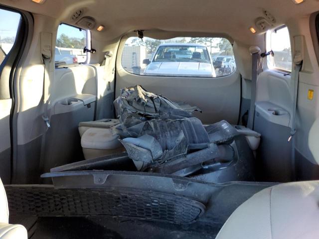 Photo 10 from auction – 2012 TOYOTA SIENNA XLE with VIN 5TDYK3DC3CS183043