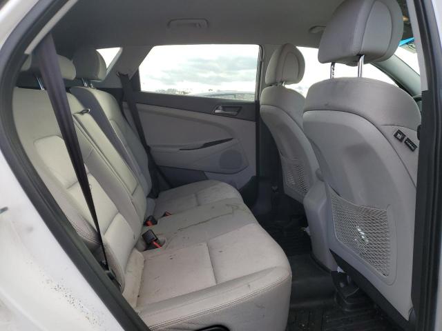 Photo 11 from auction – 2018 HYUNDAI TUCSON SEL with VIN KM8J3CA44JU609581