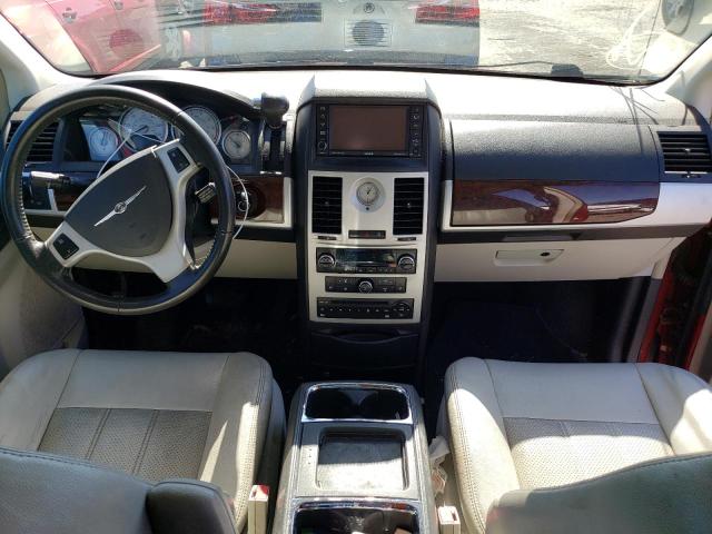 Photo 8 from auction – 2010 CHRYSLER TOWN & COU with VIN 2A4RR8DX0AR361202