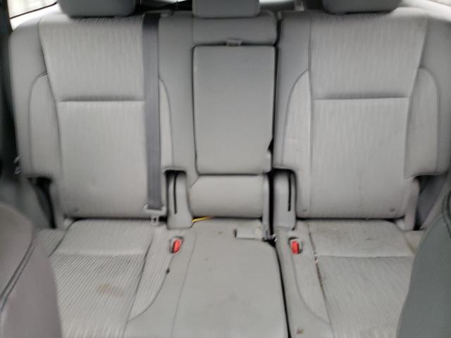 Photo 10 from auction – 2016 TOYOTA HIGHLANDER with VIN 5TDBKRFH9GS227165