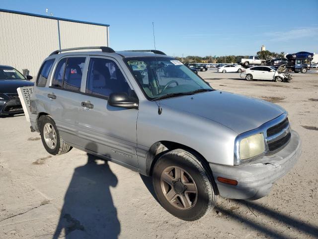 Photo 4 from auction – 2003 CHEVROLET TRACKER with VIN 2CNBE13CX36952985