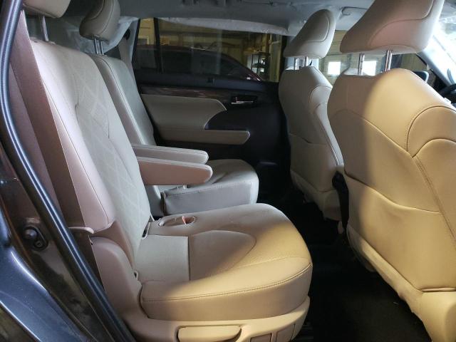 Photo 11 from auction – 2020 TOYOTA HIGHLANDER with VIN 5TDFZRBH5LS005011
