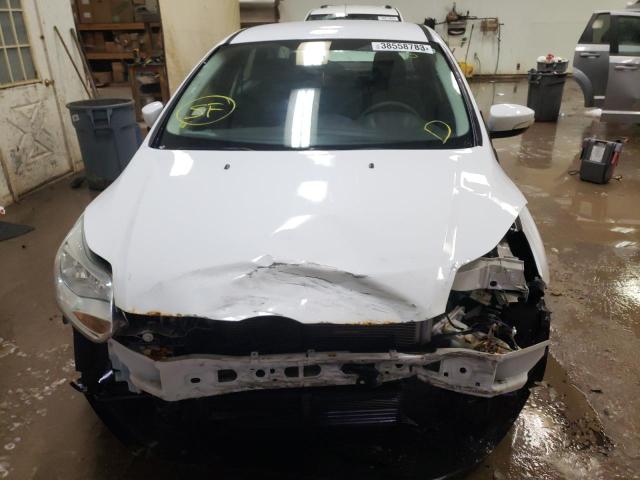 Foto 5 de la subasta – 2013 FORD FOCUS SE con VIN 1FADP3F25DL262131