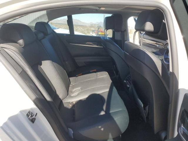 Photo 10 from auction – 2012 BMW 740 I with VIN WBAKA4C53CDS99045