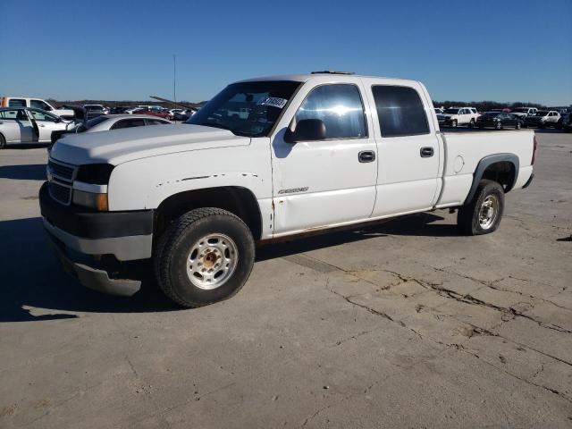 CHEVROLET SILVERADO 2005 with VIN 1GCHC23U65F812671 - Photo from auction