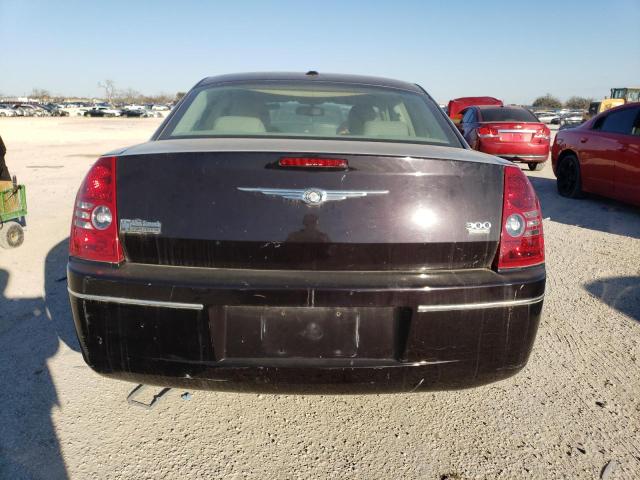 Photo 6 from auction – 2010 CHRYSLER 300 TOURIN with VIN 2C3CA5CV8AH153905