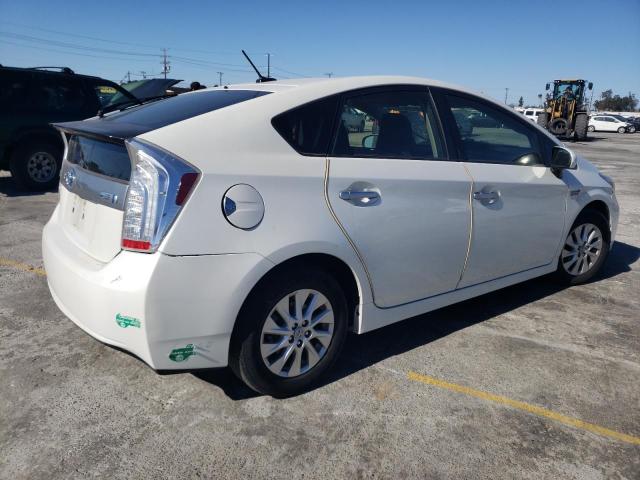 Photo 3 from auction – 2014 TOYOTA PRIUS PLUG with VIN JTDKN3DP3E3060167