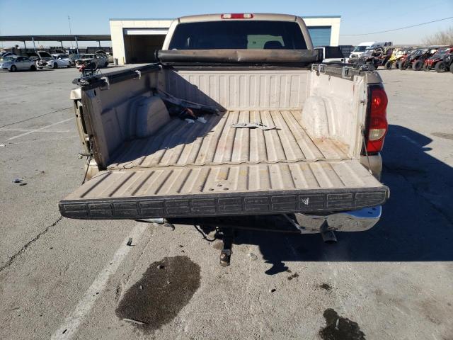 Photo 6 from auction – 2004 CHEVROLET SILVERADO with VIN 1GCEK19T54E179258