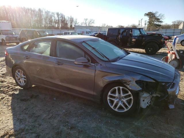 Photo 4 from auction – 2013 FORD FUSION SE with VIN 3FA6P0HR0DR179029