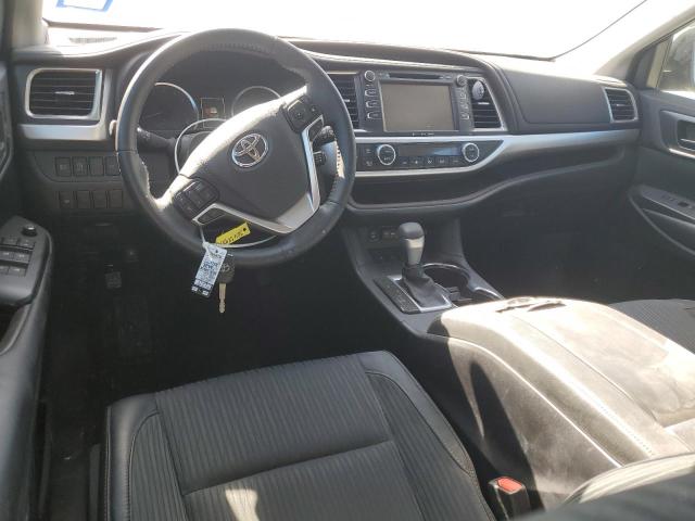 Photo 8 from auction – 2019 TOYOTA HIGHLANDER with VIN 5TDZZRFHXKS341789