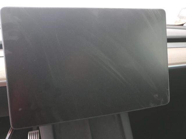 Photo 9 from auction – 2021 TESLA MODEL Y with VIN 5YJYGDEE2MF296043