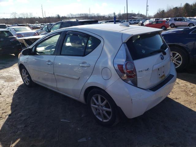 Photo 2 from auction – 2012 TOYOTA PRIUS C with VIN JTDKDTB30C1014985