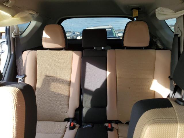 Photo 10 from auction – 2017 TOYOTA RAV4 XLE with VIN JTMRFREV7HJ715653