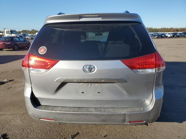 Photo 6 from auction – 2011 TOYOTA SIENNA LE with VIN 5TDKK3DC1BS123105