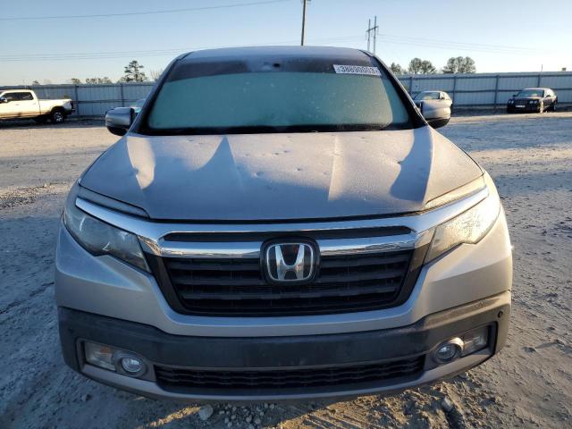 Photo 5 from auction – 2017 HONDA RIDGELINE with VIN 5FPYK3F76HB028005