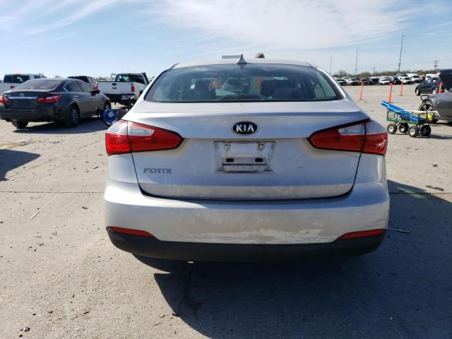 Photo 6 from auction – 2015 KIA FORTE LX with VIN KNAFX4A66F5415493