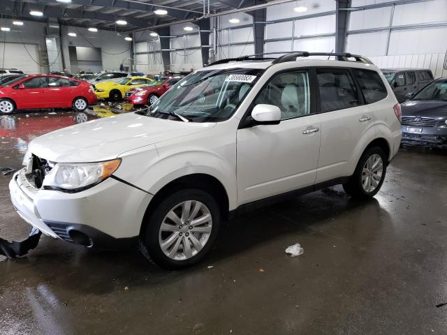 SUBARU FORESTER 2 2013 with VIN JF2SHADC0DH444600 - Photo from auction