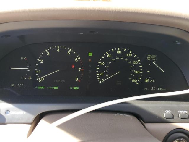 Photo 9 from auction – 1993 LEXUS LS 400 with VIN JT8UF11E1P0146948