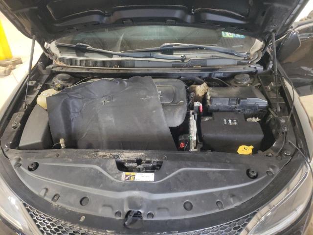 Photo 11 from auction – 2016 CHRYSLER 200 LIMITE with VIN 1C3CCCAB3GN145802