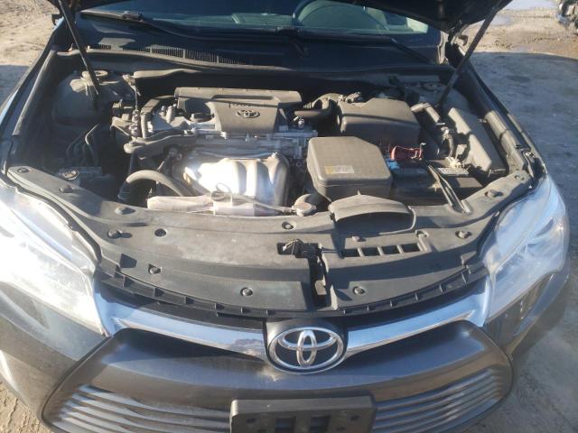 Photo 11 from auction – 2017 TOYOTA CAMRY LE with VIN 4T1BF1FK0HU738905