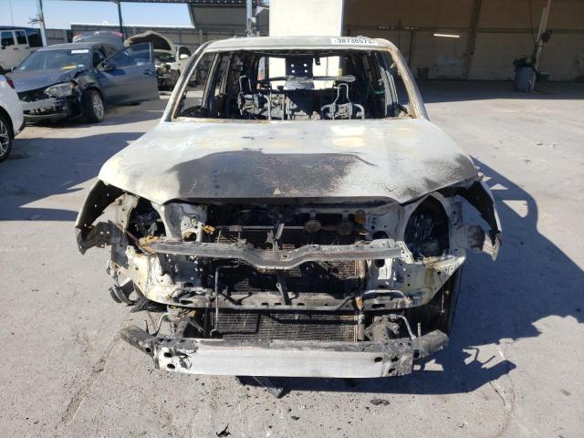 Photo 5 from auction – 2019 TOYOTA 4RUNNER SR with VIN JTEBU5JRXK5690574