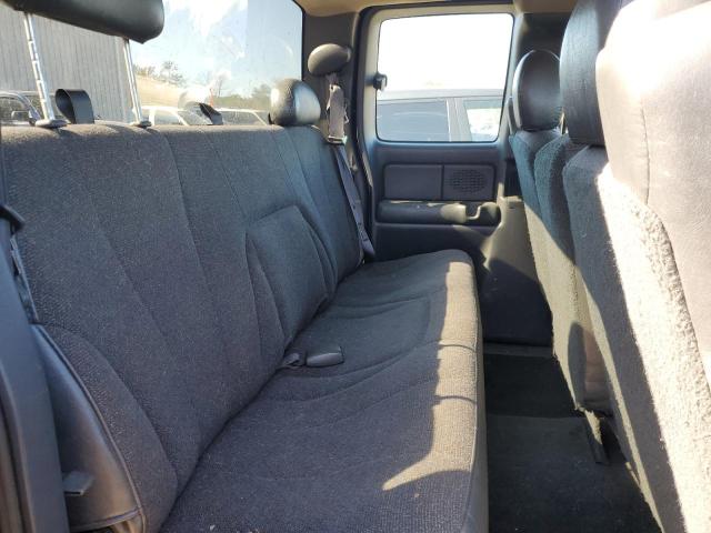 Photo 10 from auction – 2001 CHEVROLET SILVERADO with VIN 2GCEC19V211213880