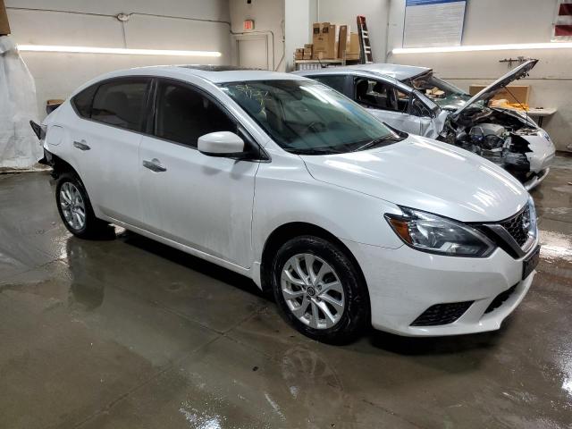Photo 4 from auction – 2016 NISSAN SENTRA with VIN 3N1AB7AP1GY303309
