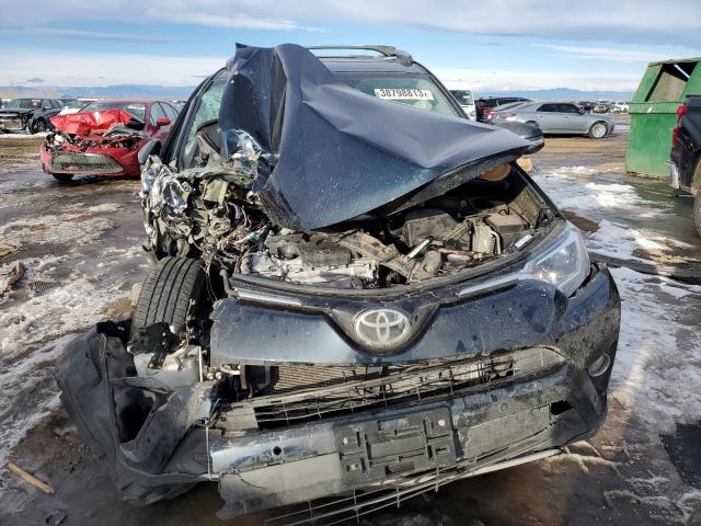 Photo 5 from auction – 2017 TOYOTA RAV4 XLE with VIN JTMRFREV1HD199238