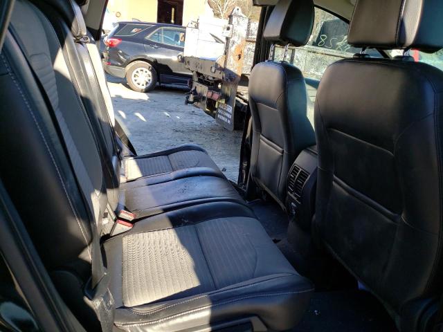 Photo 11 from auction – 2017 FORD ESCAPE SE with VIN 1FMCU9GD3HUF00216