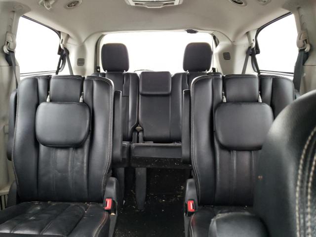 Photo 10 from auction – 2013 CHRYSLER TOWN & COU with VIN 2C4RC1BG7DR690436