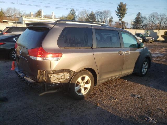 Photo 3 from auction – 2011 TOYOTA SIENNA LE with VIN 5TDKK3DC9BS087776