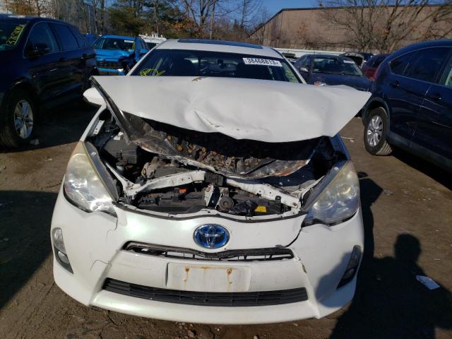 Photo 5 from auction – 2012 TOYOTA PRIUS C with VIN JTDKDTB30C1014985