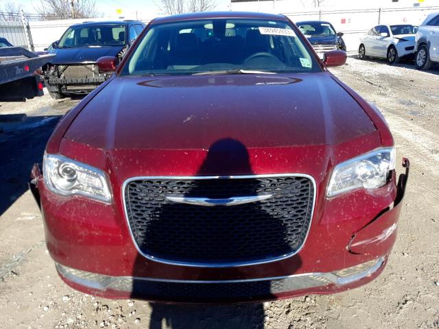 Photo 5 from auction – 2017 CHRYSLER 300 LIMITE with VIN 2C3CCAAG2HH538782