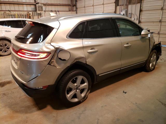 Photo 3 from auction – 2017 LINCOLN MKC PREMIE with VIN 5LMCJ1C97HUL28183