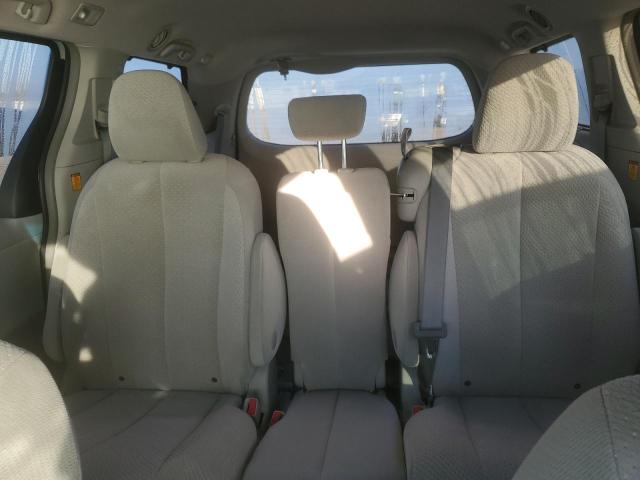 Photo 10 from auction – 2012 TOYOTA SIENNA LE with VIN 5TDKK3DC6CS225274