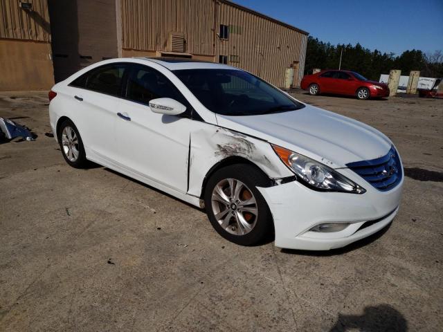 Photo 4 from auction – 2011 HYUNDAI SONATA SE with VIN 5NPEC4AB2BH300780