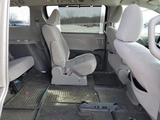 Photo 11 from auction – 2017 TOYOTA SIENNA LE with VIN 5TDJZ3DC8HS152245