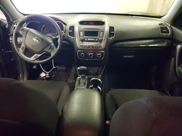 Photo 8 from auction – 2015 KIA SORENTO LX with VIN 5XYKT3A65FG644701