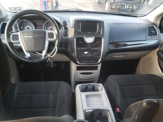 Photo 8 from auction – 2013 CHRYSLER TOWN & COU with VIN 2C4RC1BG5DR716015