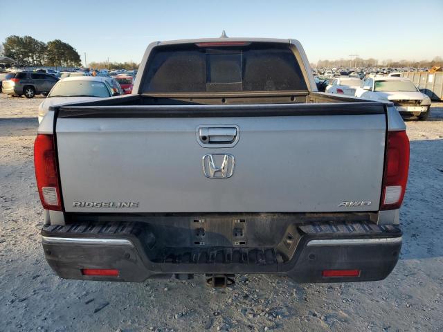 Photo 6 from auction – 2017 HONDA RIDGELINE with VIN 5FPYK3F76HB028005