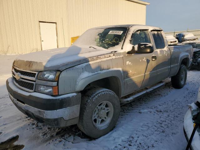 CHEVROLET SILVERADO 2005 with VIN 1GCHK29285E127361 - Photo from auction
