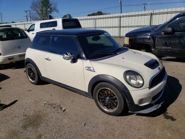 Photo 4 from auction – 2010 MINI COOPER S with VIN WMWMF7C57ATX42652