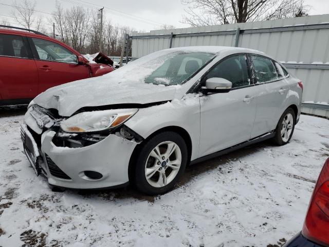 FORD FOCUS SE 2013 con VIN 1FADP3F28DL318210 - Foto de la subasta