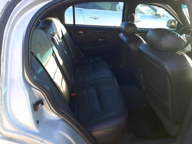 Photo 10 from auction – 2001 LINCOLN TOWN CAR E with VIN 1LNHM81W31Y619263