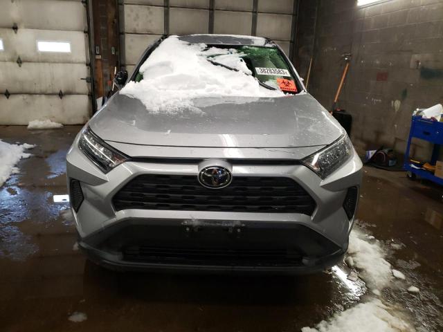 Photo 5 from auction – 2019 TOYOTA RAV4 LE with VIN JTMG1RFV8KD017448