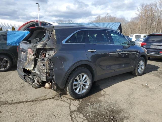 Photo 3 from auction – 2017 KIA SORENTO LX with VIN 5XYPGDA33HG304424