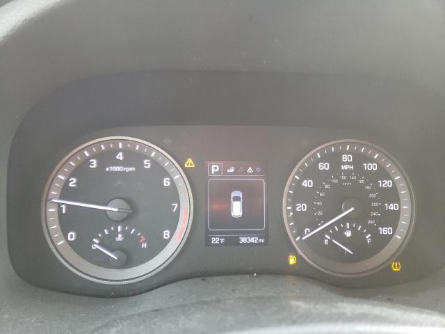 Photo 9 from auction – 2017 HYUNDAI TUSCON with VIN KM8J33A49HU593226