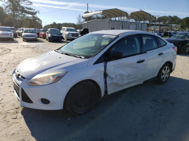 FORD FOCUS S 2013 with VIN 1FADP3E20DL343684 - Photo from auction